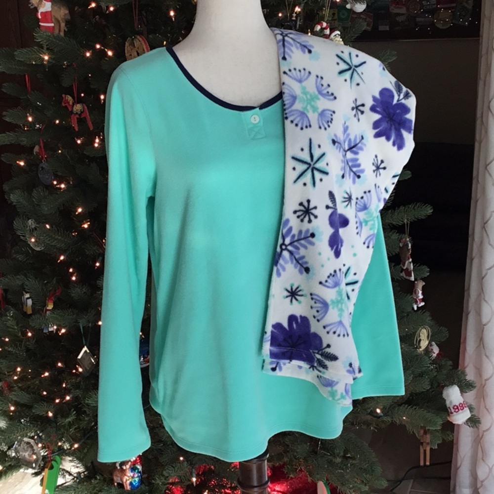 HUE lounge wear or pajamas